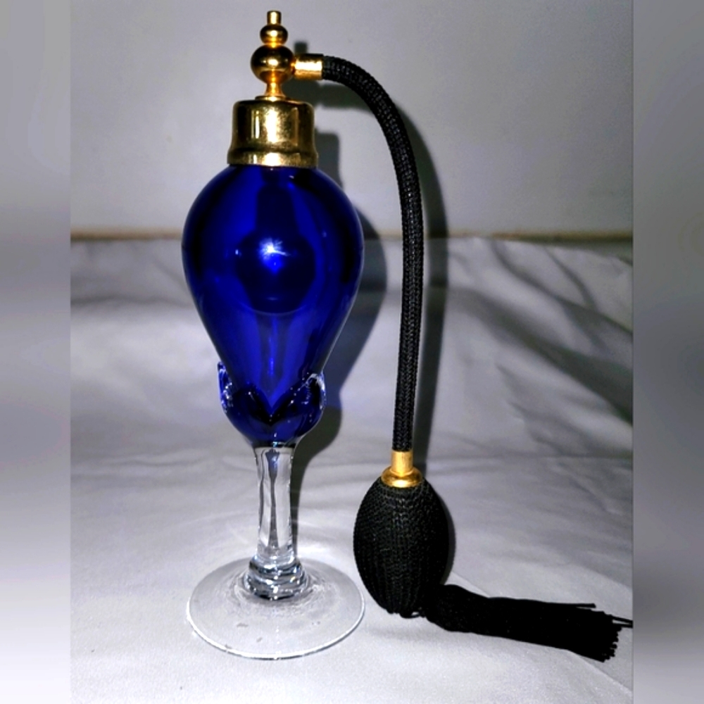 Vintage beautiful perfume atomizer